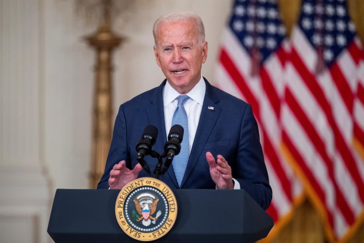 Biden e Macron divulgam comunicado conjunto e amenizam crise diplomática