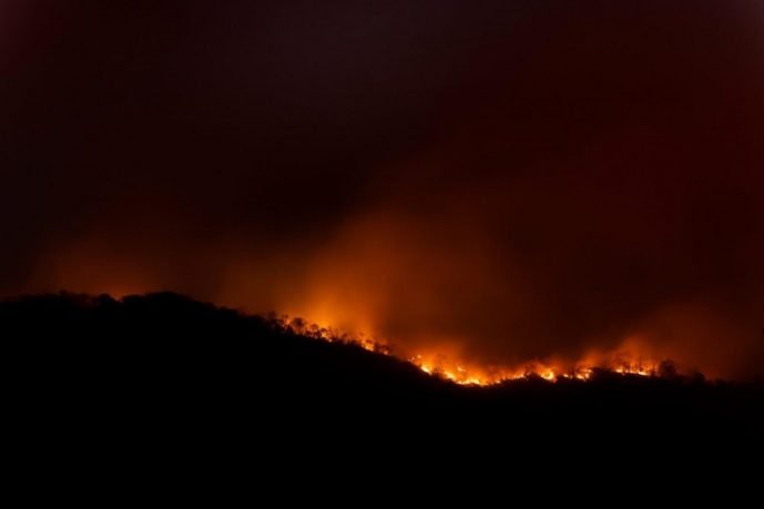 Chuva ajuda a apagar incêndio na Chapada dos Veadeiros