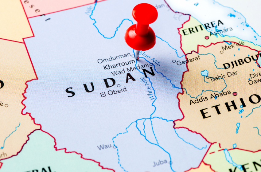 Conflito no Sudão pode desencadear crise em ‘grande escala’, diz secretário-geral da ONU